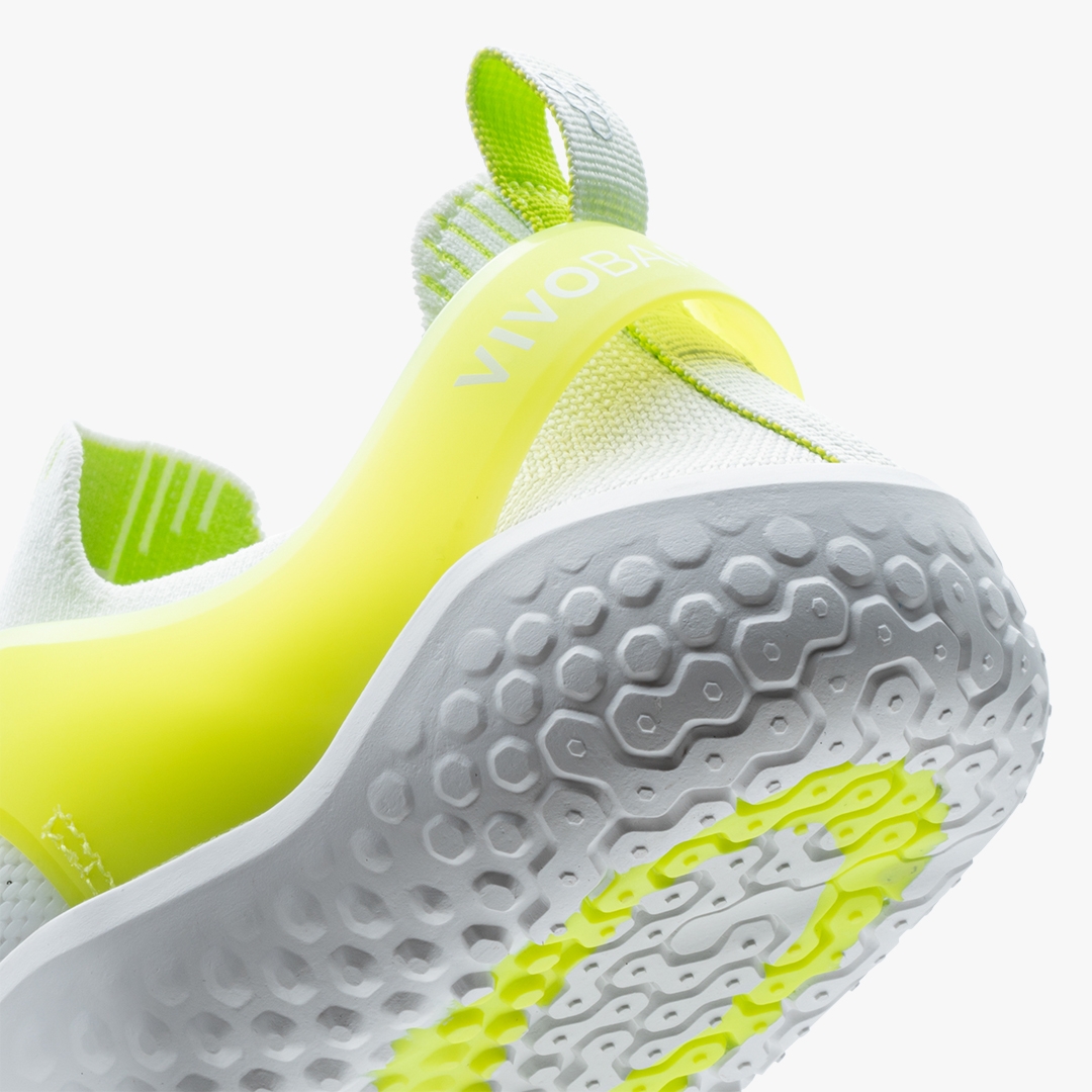 White-Acid Lime Vivobarefoot Motus Strength | VYRBECH-31